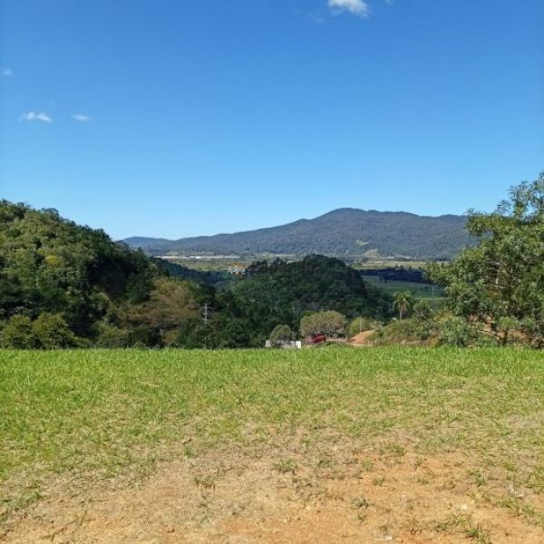 TERRENO NO SERTO DE SANTA LUZIA 