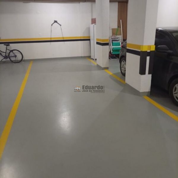 APARTAMENTOS 03 SUTES NA MEIA PRAIA