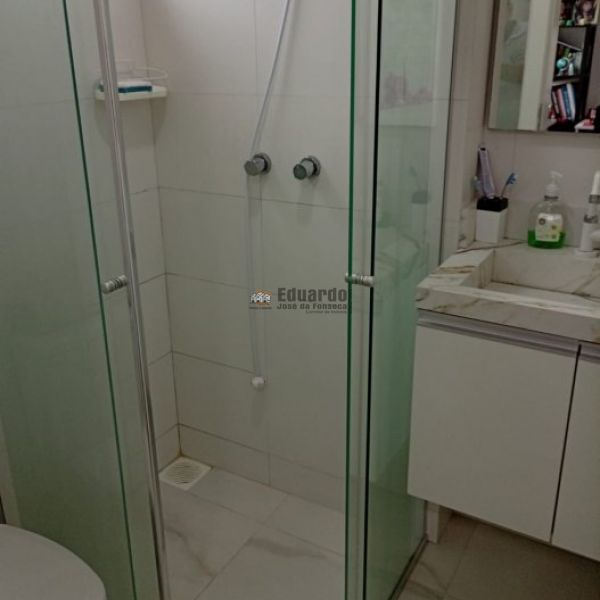 APARTAMENTOS 03 SUTES NA MEIA PRAIA