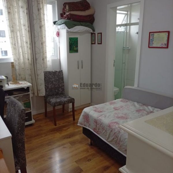 APARTAMENTOS 03 SUTES NA MEIA PRAIA