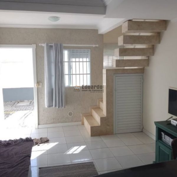 SOBRADO GEMINADO 02 DORMITRIOS EM BAL.PEREQU.