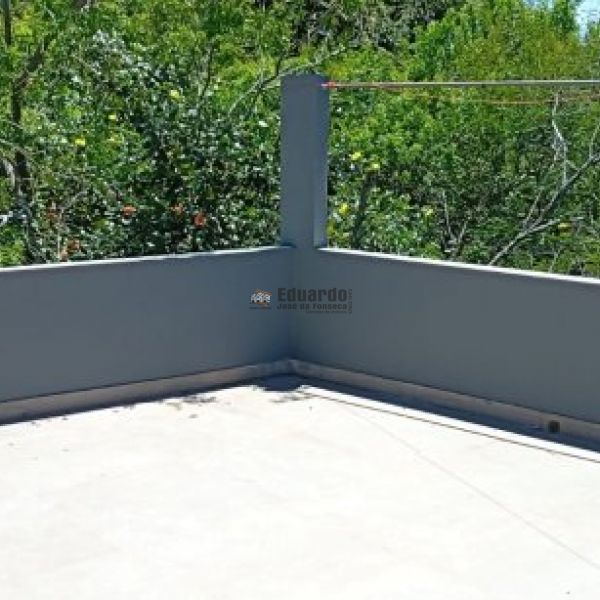 CASA AMPLA NO BAIRRO VILA NOVA 