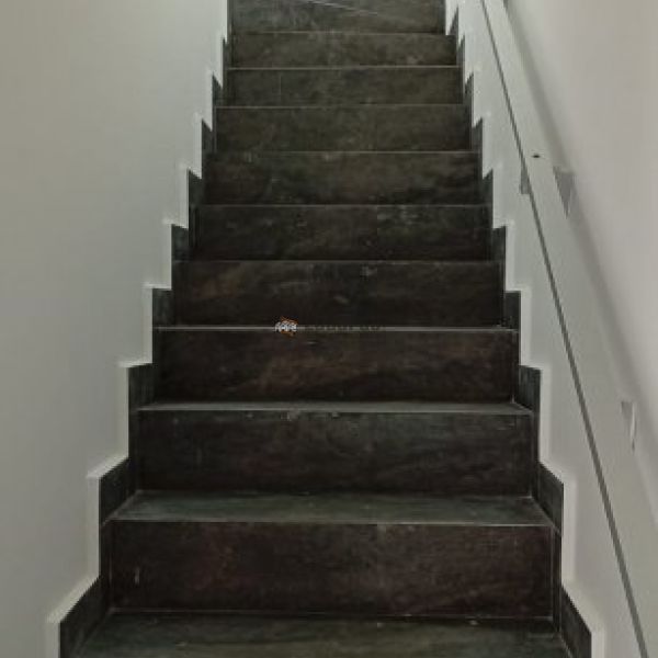 CASA AMPLA NO BAIRRO VILA NOVA 