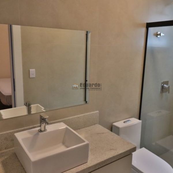 APARATMENTO FRENTE MAR EM BAL.PEREQU�.