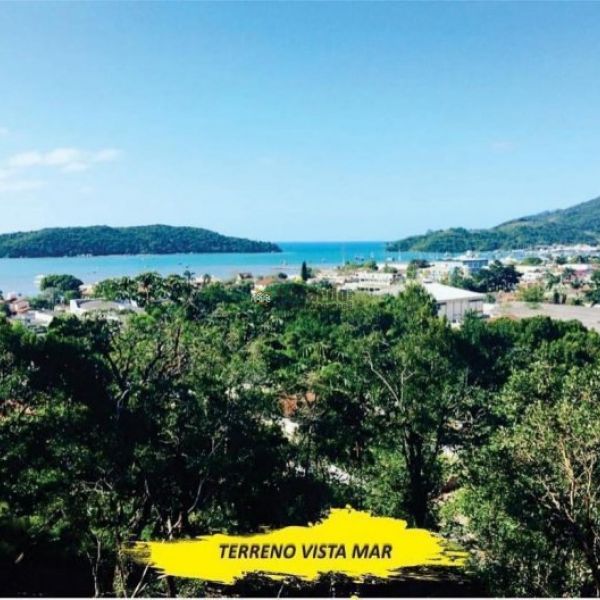 TERRENO COM VISTA MAR!