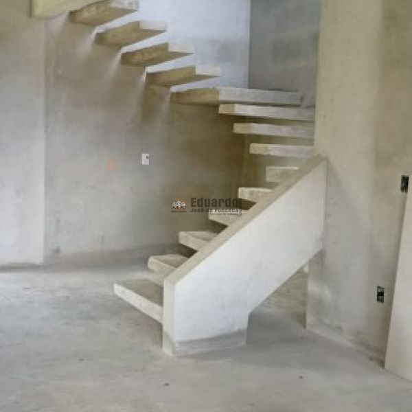 CASA DE ALTO PADR�O NO BAIRRO AREIAS