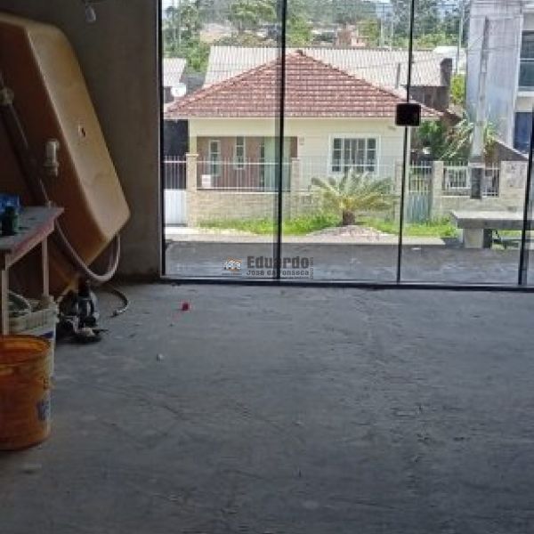 CASA DE ALTO PADR�O NO BAIRRO AREIAS