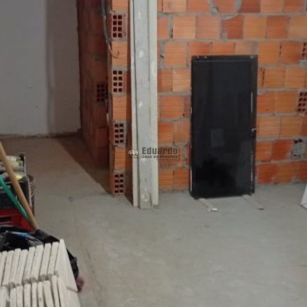 CASA DE ALTO PADR�O NO BAIRRO AREIAS