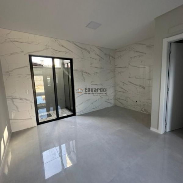 SOBRADO GEMINADO PR�XIMO AO VIVA PARK