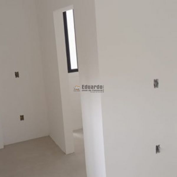 APARTAMENTO ALTO PADR�O 30 METROS DO MAR