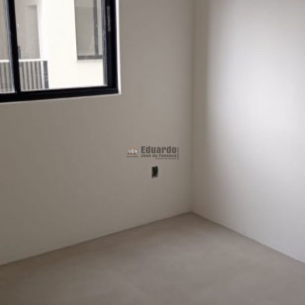 APARTAMENTO ALTO PADR�O 30 METROS DO MAR