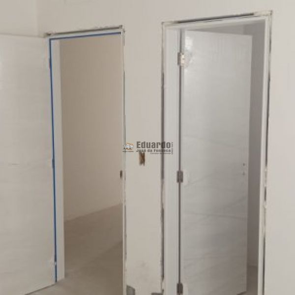 APARTAMENTO ALTO PADR�O 30 METROS DO MAR