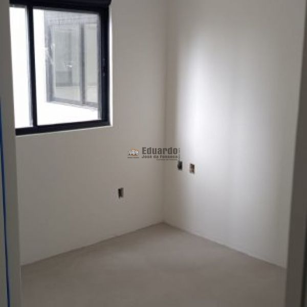 APARTAMENTO ALTO PADR�O 30 METROS DO MAR