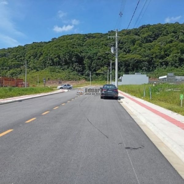 TERRENO RESIDENCIAL PRONTO PARA CONSTRUIR