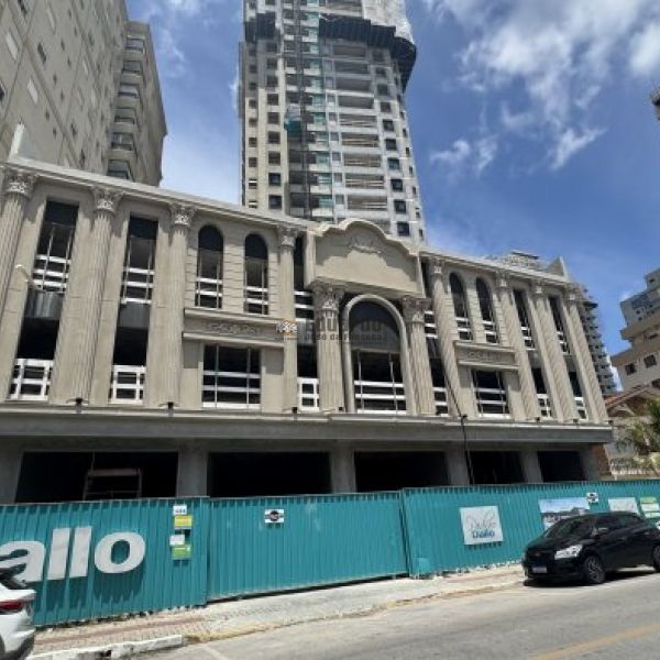 APARTAMENTO 04 SU�TES PALAIS ROYAL - DALLO