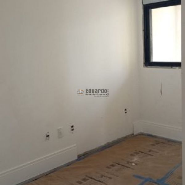 APARTAMENTO 04 SU�TES PALAIS ROYAL - DALLO