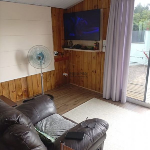 CASA COM 03 DORMIT�RIOS NA PRAIA DE BOMBAS