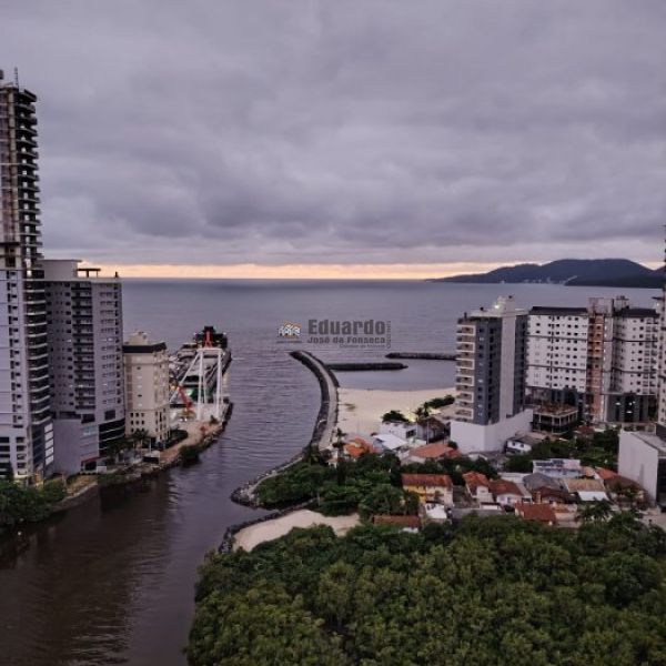 APARTAMENTO COM 02 SU�TES PR�XIMO AO PIER E HARD R