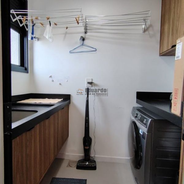 APARTAMENTO COM 02 SU�TES PR�XIMO AO PIER E HARD R