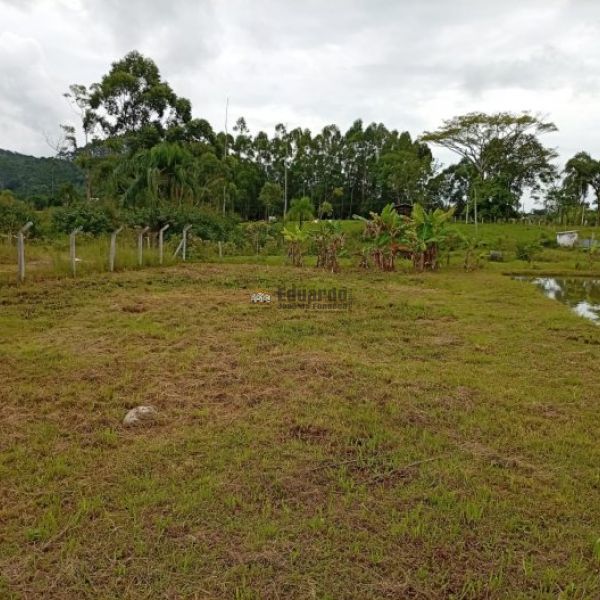 TERRENO NO BAIRRO SERT�O DE SANTA LUZIA 