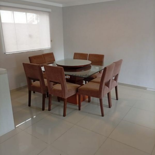 CASA NO CORA��O DE PORTO BELO