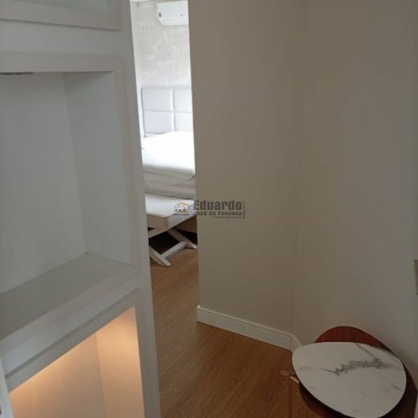 CASA NO CORA��O DE PORTO BELO