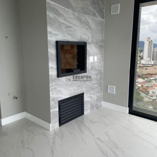 APARTAMENTO 03 SU�TES EDIF�CIO ROTTERDAN PARK