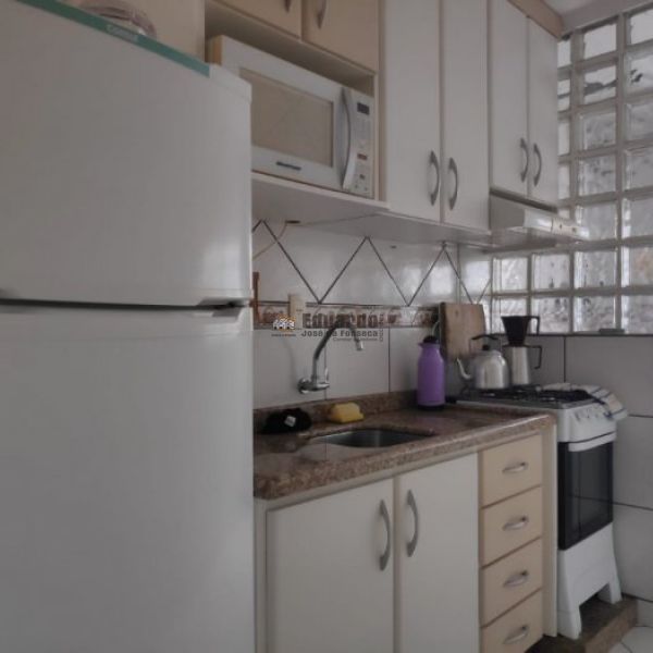 APARTAMENTO 02 DORMIT�RIOS EM TIJUCAS