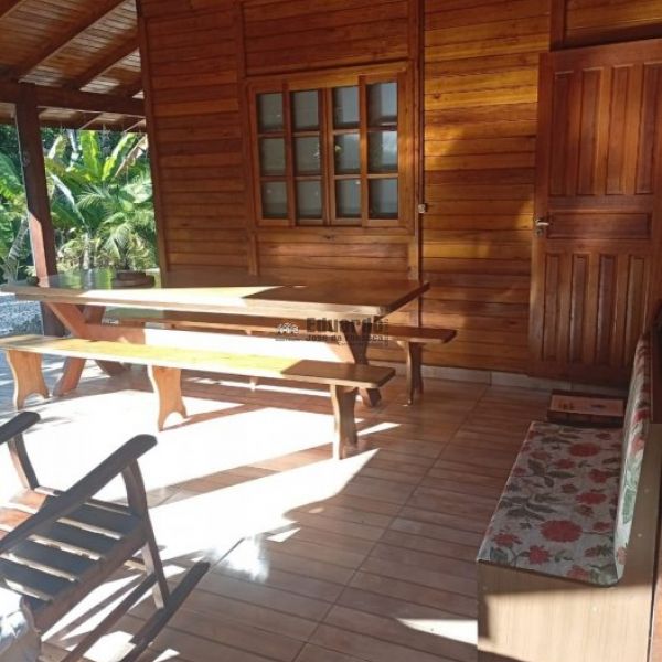 CASA DE S�TIO EM S�O JO�O BATISTA