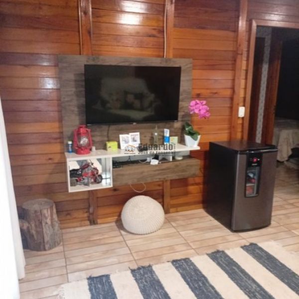 CASA DE S�TIO EM S�O JO�O BATISTA