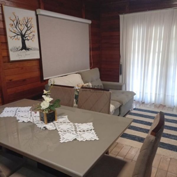 CASA DE S�TIO EM S�O JO�O BATISTA
