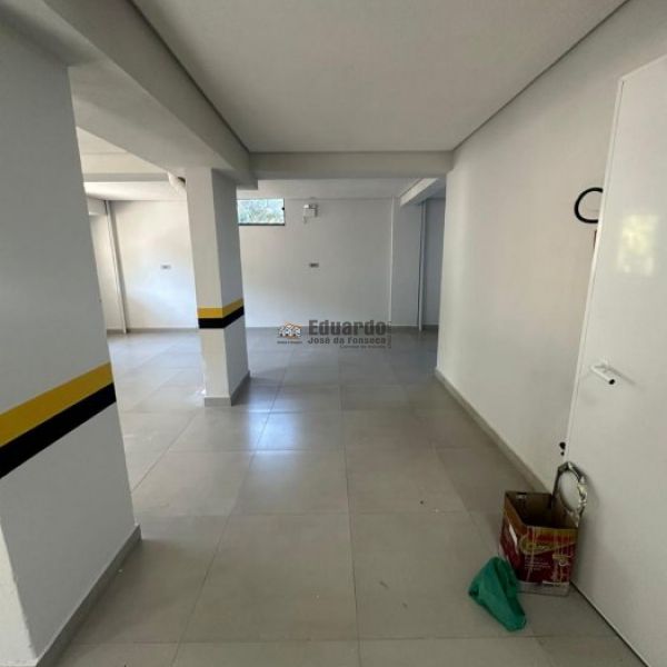 APARTAMENTO COM VISTA ESPETACULAR PARA  A  MONTANH