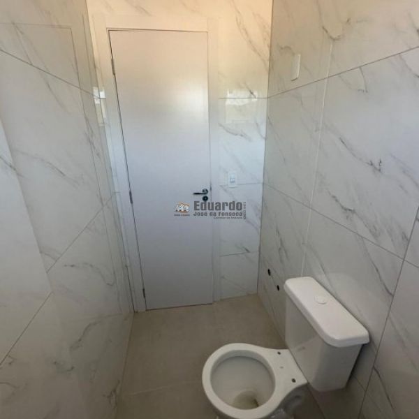 APARTAMENTO COM VISTA ESPETACULAR PARA  A  MONTANH