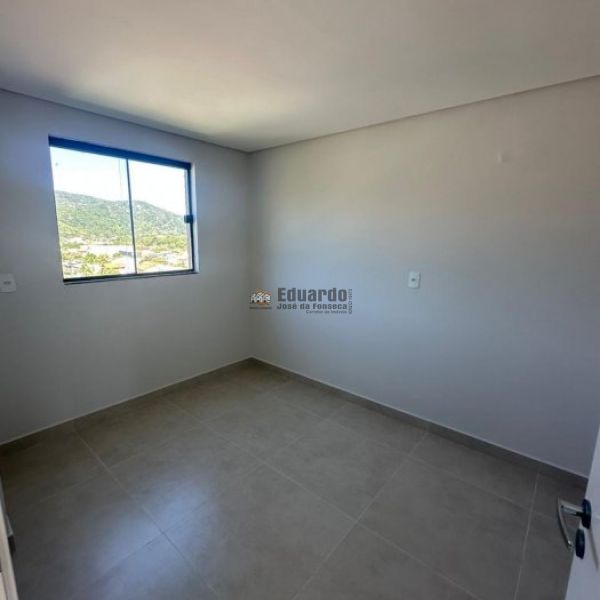 APARTAMENTO COM VISTA ESPETACULAR PARA  A  MONTANH