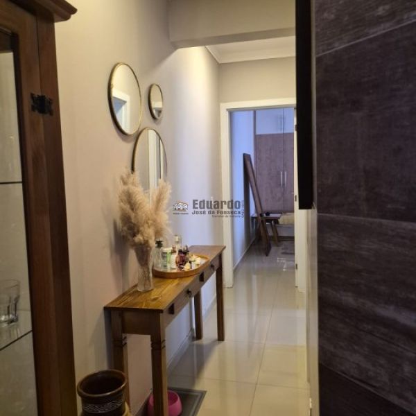 APARTAMENTO T�RREO,MOBILIADO,PRONTO PARA MORAR.