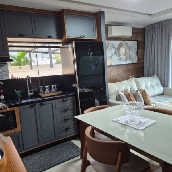 APARTAMENTO T�RREO,MOBILIADO,PRONTO PARA MORAR.
