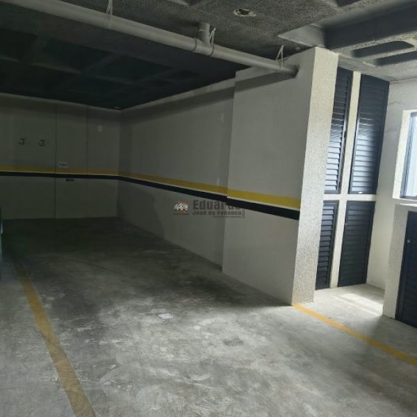 APARTAMENTO PR�XIMO AO MAR MOBILIADO