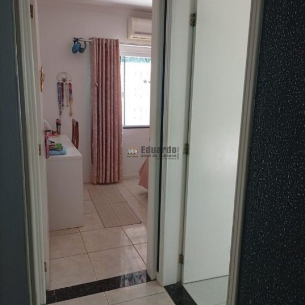 CASA 03 DORMIT�RIOS LOCA��O ANUAL