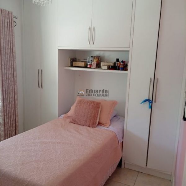 CASA 03 DORMIT�RIOS LOCA��O ANUAL