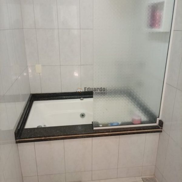 CASA 03 DORMIT�RIOS LOCA��O ANUAL