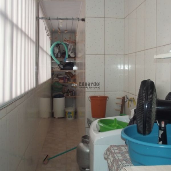 Sobrado e Apartamento centro de Porto Be