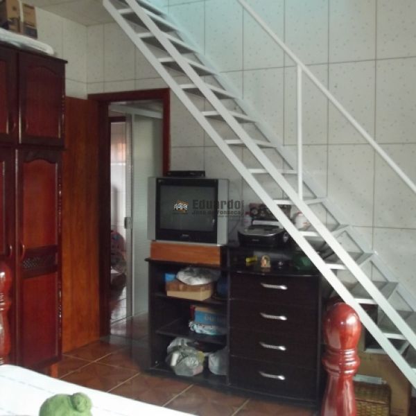 Sobrado e Apartamento centro de Porto Be