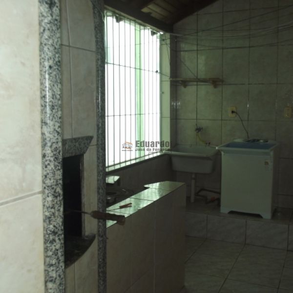 Sobrado e Apartamento centro de Porto Be