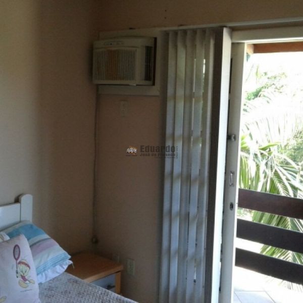 SOBRADO DUPLEX A VENDA 200 METROS DA PRAIA