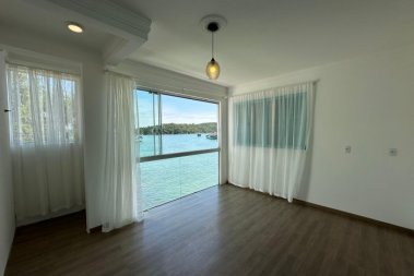 CASA TRIPLEX FRENTE MAR