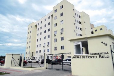 APARTAMENTO DE 02 DORMITÓRIOS