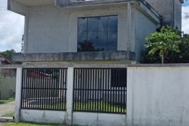 CASA DE ALTO PADR�O NO BAIRRO AREIAS